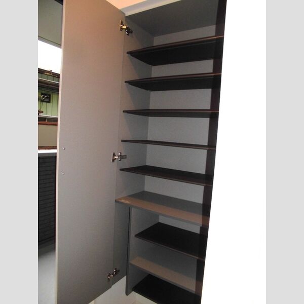 サルターレ 玄関