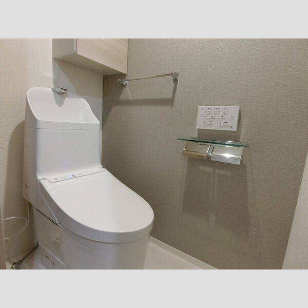 セレスティア柴又Ⅲ201号室 トイレ