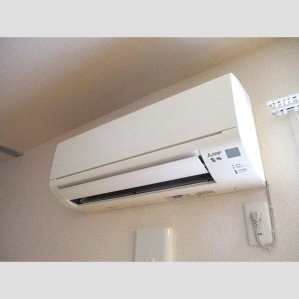 グリシーヌ 　エクラ103号室 エアコン