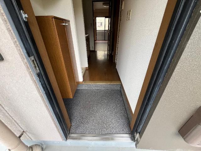 ロズウェルシブヤ 玄関