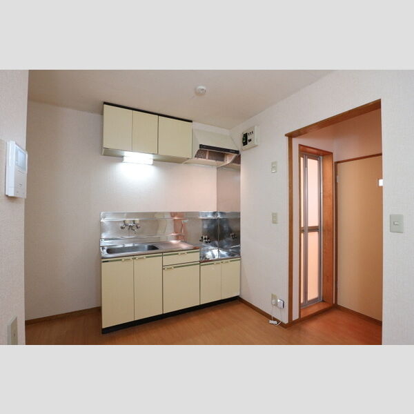 フラワーエステート ダイニングキッチン