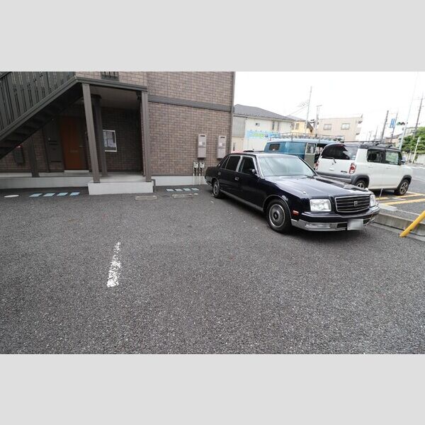 カーサ・ヴェルデ 駐車場