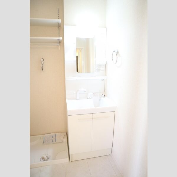 エンペラー　B105号室 洗髪洗面化粧台