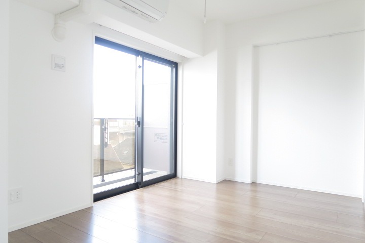 ロイジェント志村坂上5階 内観