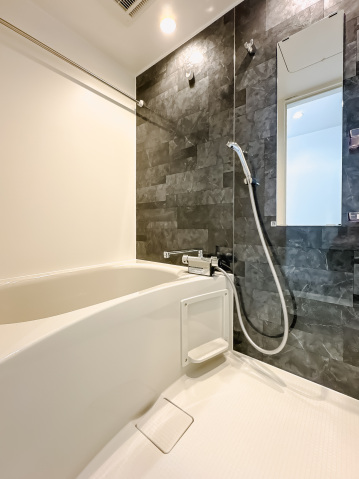 スカイルーチェ南浦和302号室 お風呂