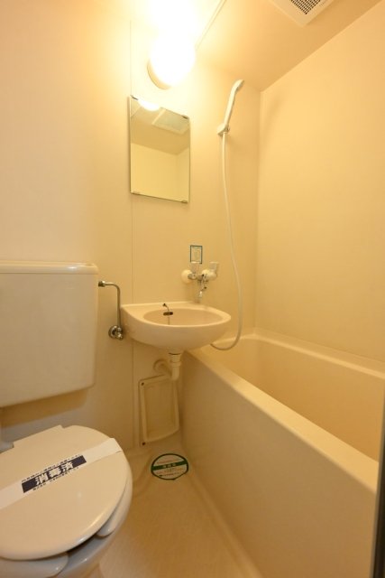 マックポナム代々木公園2階 お風呂