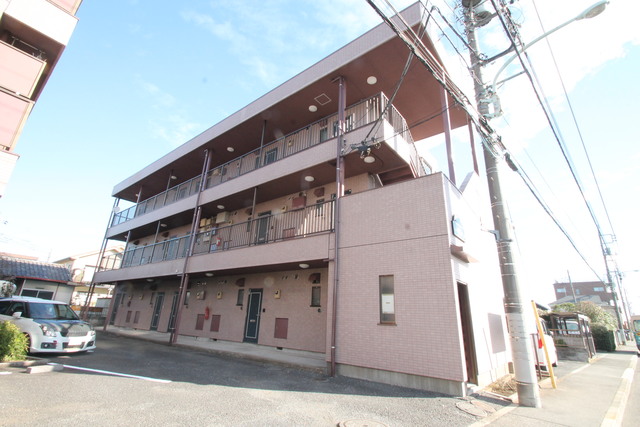 マロンイーストの外観画像