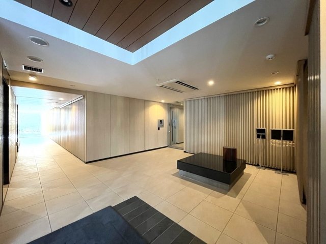 プラウド神楽坂 エントランス