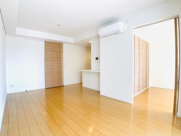 Ｂｒｉｌｌｉａ綱島ｉｄステーションフロント4階 リビング