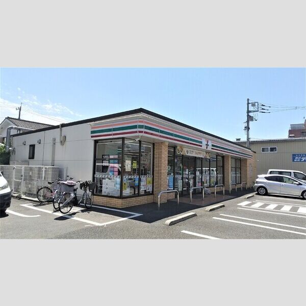 セレスティア南花畑101号室 セブンイレブン足立南花畑2丁目店