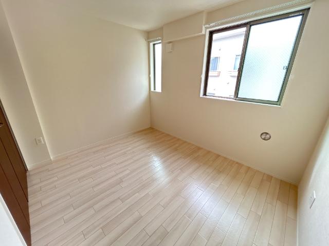 キャメロット八王子202号室 室内