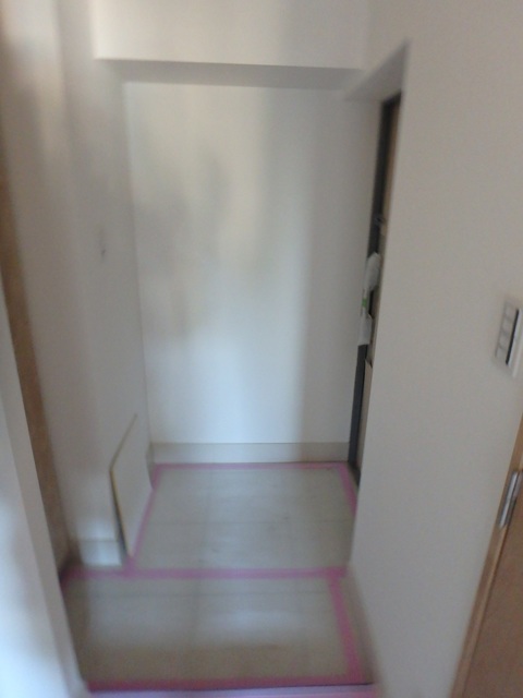 カーサデルフィーノ 玄関