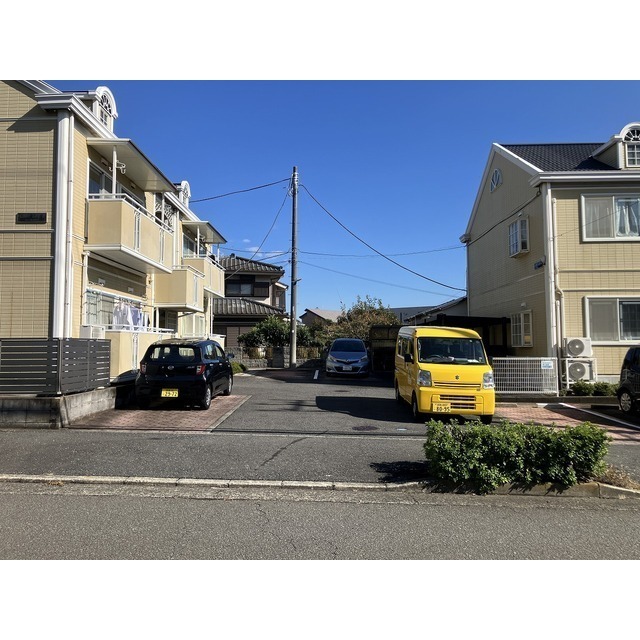 ＬＩＢＲＥ　ＬＩＦＥ　Ｂ棟 外観