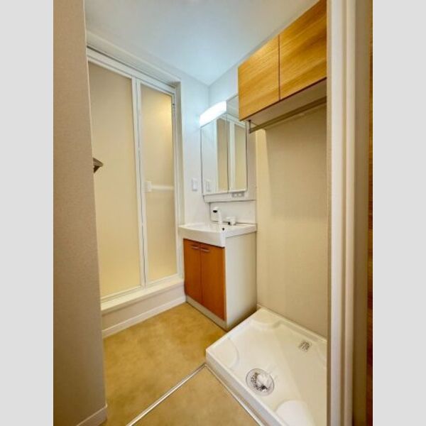 コーポふじA105号室 新設の洗面所♪洗濯機ももちろん室内!