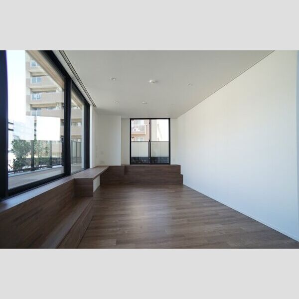 プライムメゾン森下WEST リビング