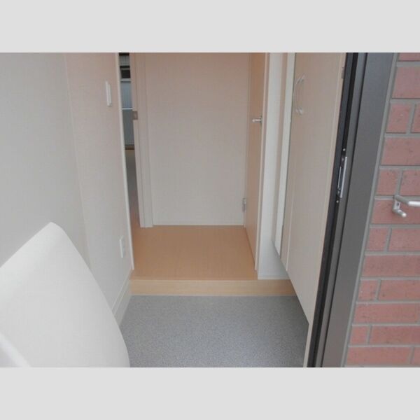 グランド　パレス　オクド103号室 玄関