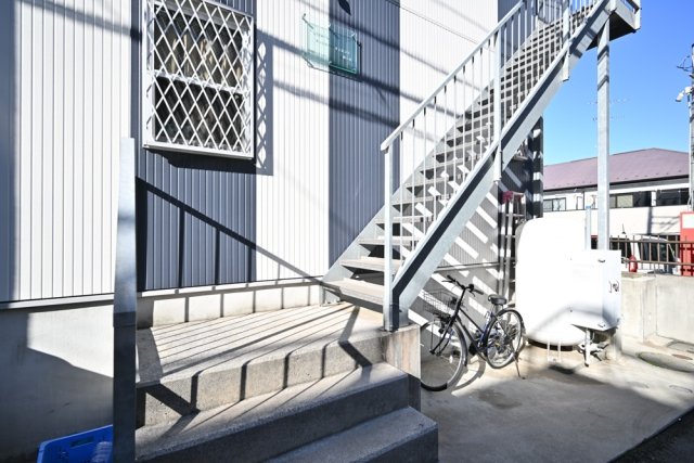 ヴィエント梶ヶ谷2階 エントランス