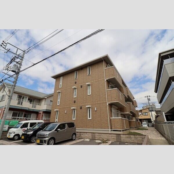 グラティア303号室 外観