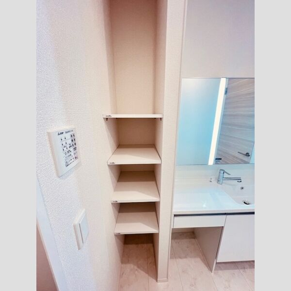 Residence rico103号室 洗髪洗面化粧台　収納