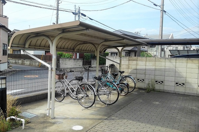 レオパレスＷＩＬＬ103号室 駐輪場