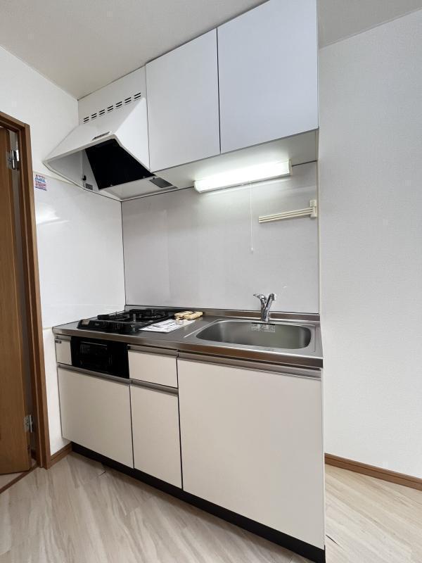 下山ビル3階 玄関