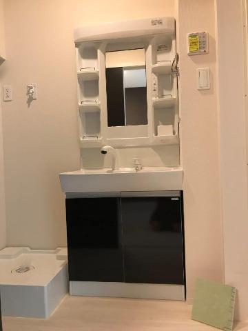 ケイ・フォレスト 洗髪洗面化粧台