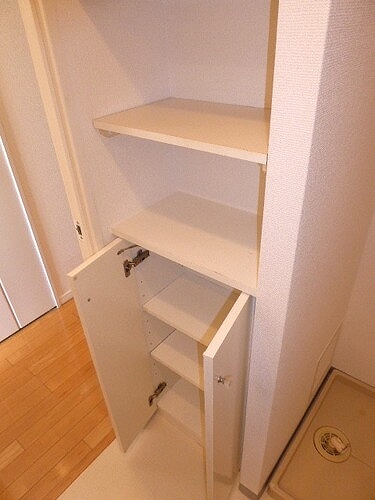 ライオンズステーションプラザ溝の口セントラルアベニュー11階 リネン庫　内装後　前回募集時／2023年11月の写真