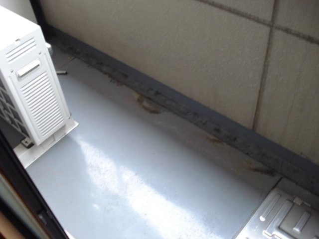 新道ハイツ102号室 ベランダ