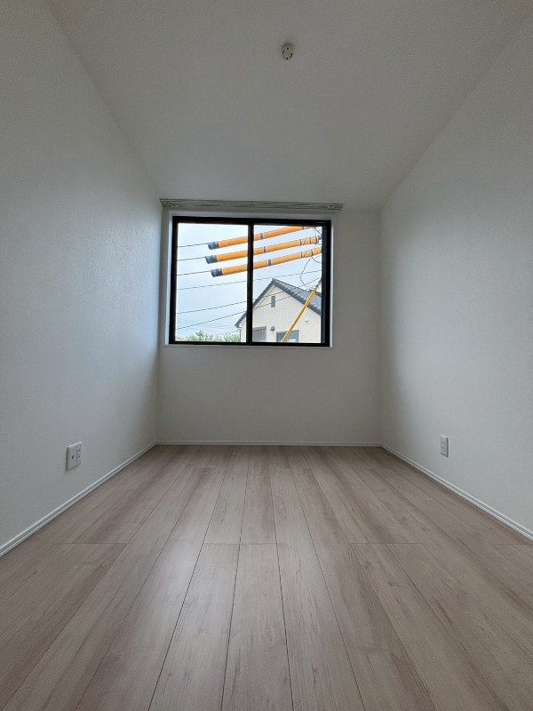 太田窪（南浦和）戸建て２号棟 寝室