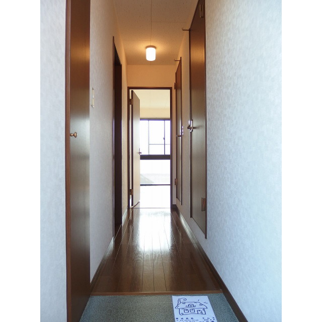 プレジール I 玄関