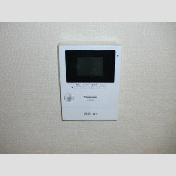 メゾンシャレー208号室 TVモニター付きインターフォン