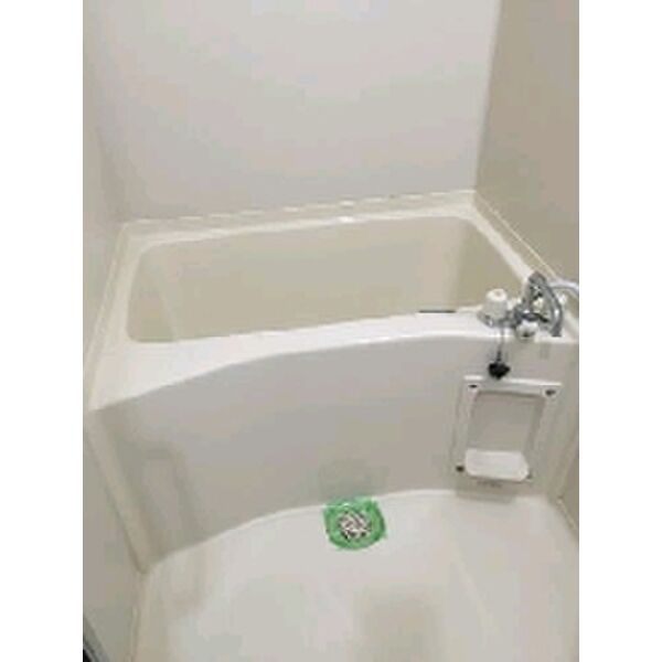 サル・ドュ・セジュール0702号室 お風呂