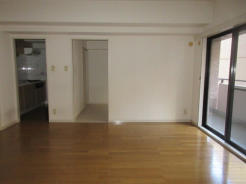 ライオンズマンション府中朝日町 居室・リビング　内装前