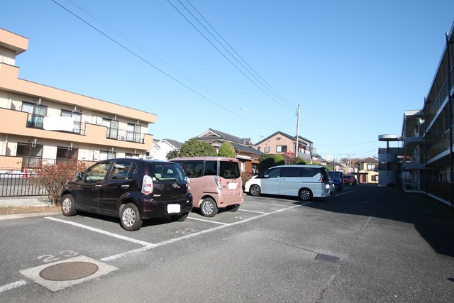 第２藤マンション 駐車場！