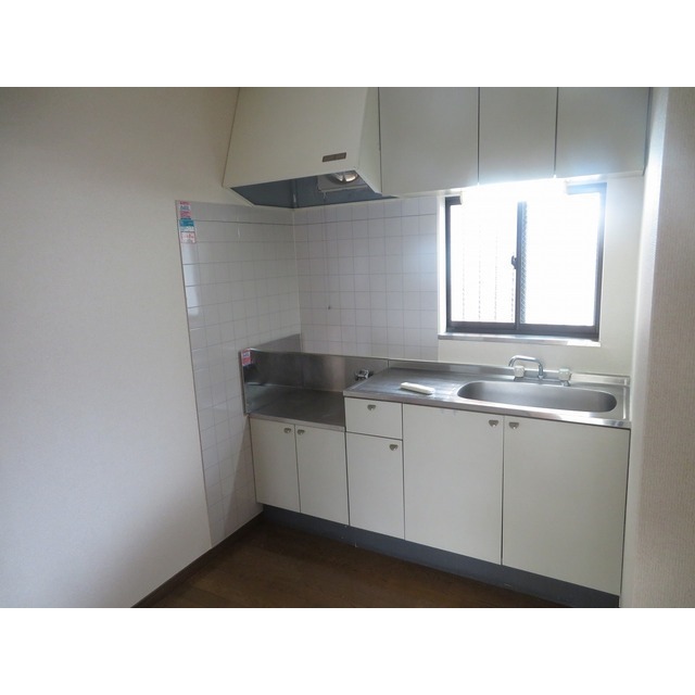 エステートロイヤル８号棟0103号室 キッチン