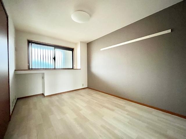 インマヌエル101号室 洋室