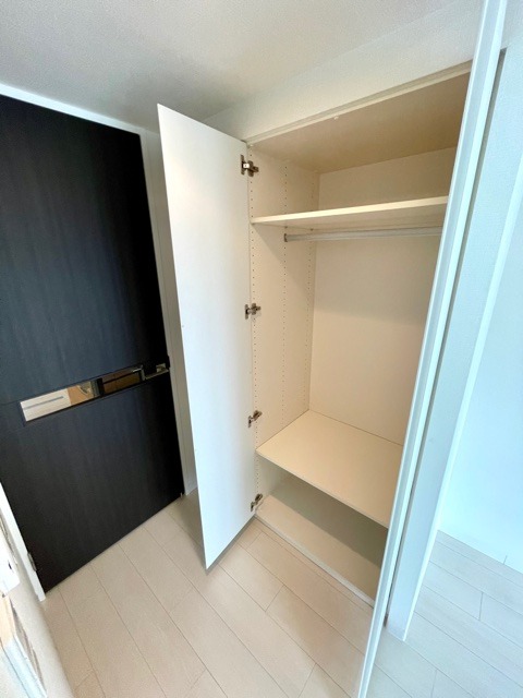 レジディア日本橋馬喰町Ⅱ11階 収納