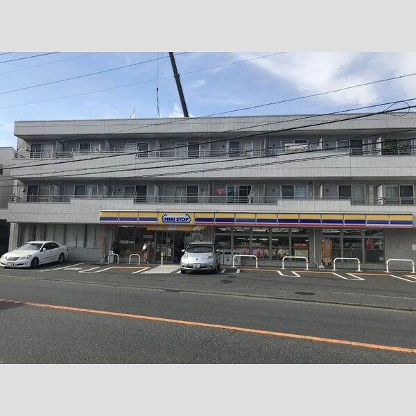 パラカント302号室 ミニストップ　川崎井田店