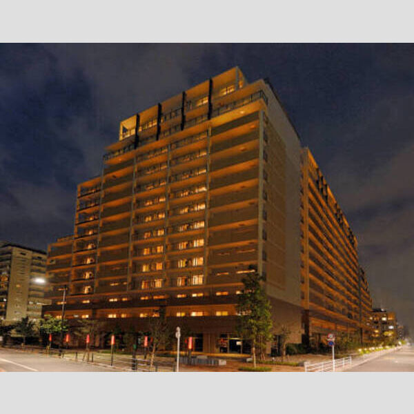 ロイヤルパークスシーサーの外観画像