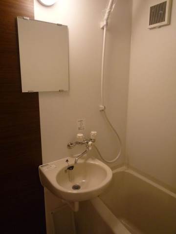シェモア杉田1階 部屋その他