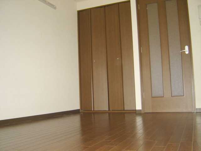 コンフォール・シティ102号室 洋室（イメージ）