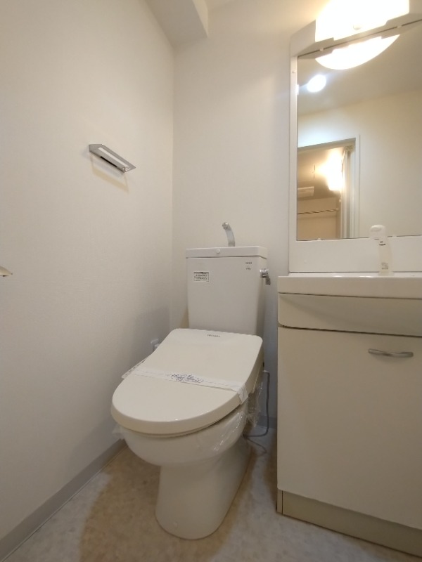 AXAS池袋 トイレ