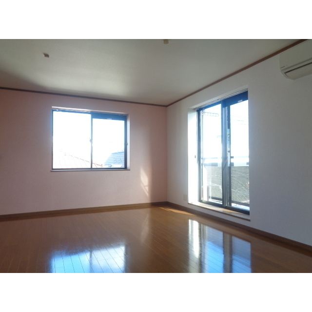 ヴェリタス中野 リビング