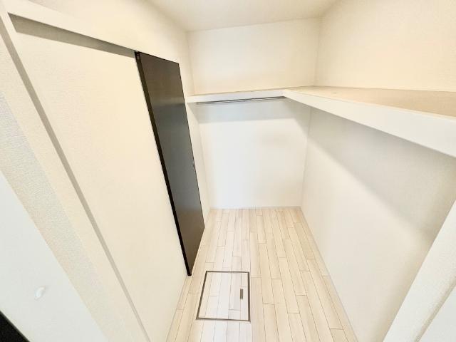 Ｒｅｇｉｎａ（レジーナ）102号室 クローゼット