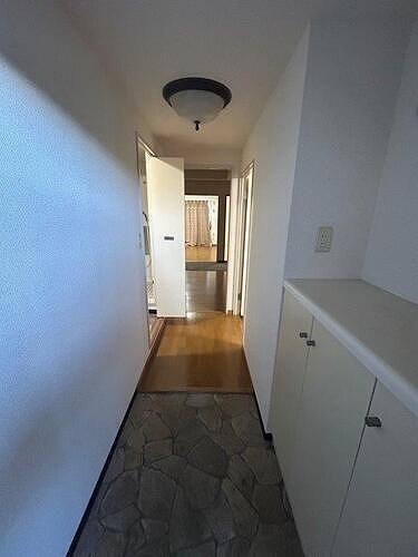 ライオンズマンション多摩永山第３4階 廊下