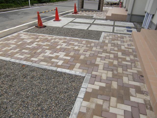 エルソレイユ 駐車場