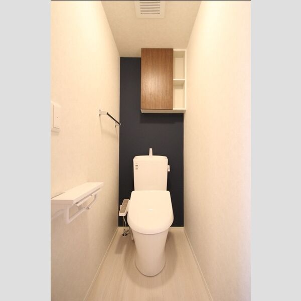 B runo  (ブルーノ) 温水洗浄暖房便座