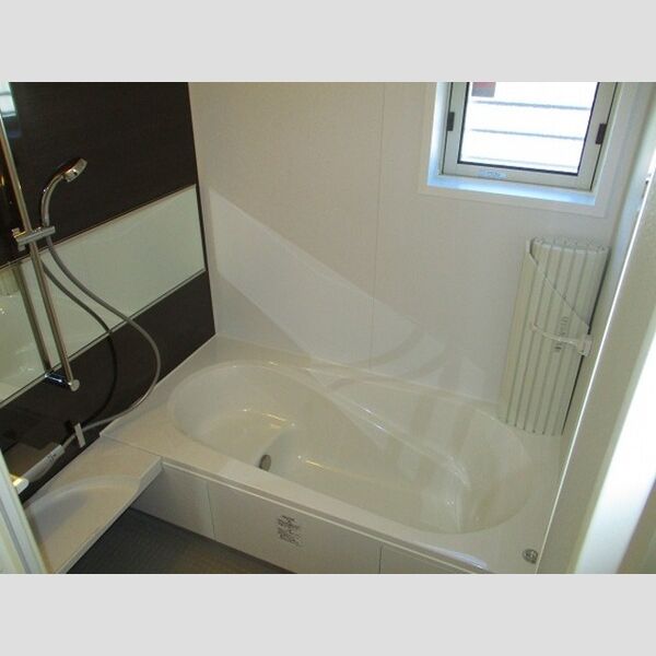 グランツ・シャルロッテ バス