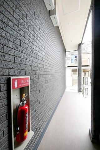 ハーモニーテラス志茂ⅩⅥ1階 外観