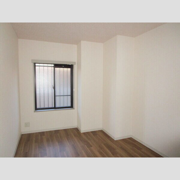 エムズ・アーク　C棟114号室 同建物別部屋の参考画像